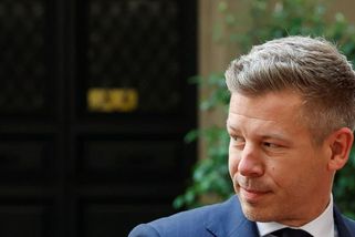 Nový maďarský premiér drží Orbánovu linii. Ukrajinu zasáhl na citlivém místě